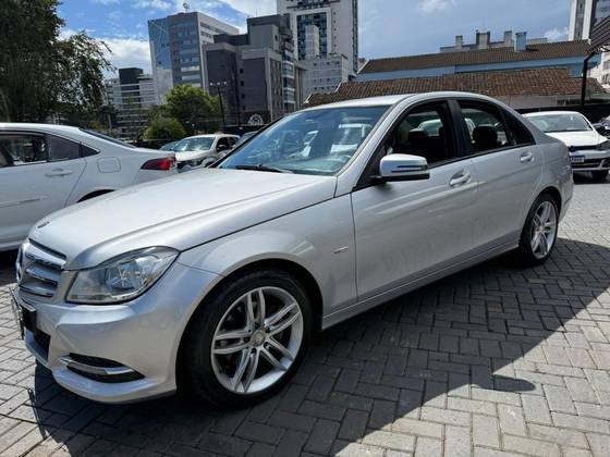 MERCEDES-BENZ C 180 1.6 CGI CLASSIC 16V TURBO GASOLINA 4P AUTOMÁTICO MERCEDES-BENZ C 180 1.6 CGI CLASSIC 16V TURBO GASOLINA 4P AUTOMÁTICO